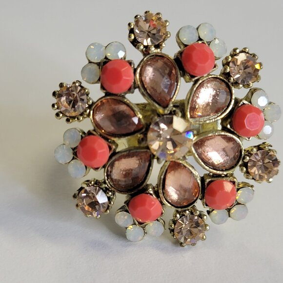Coral and White Flower Ring,Crystal Floral Ring, Adjustable Flower Ring - Picture 10 of 14